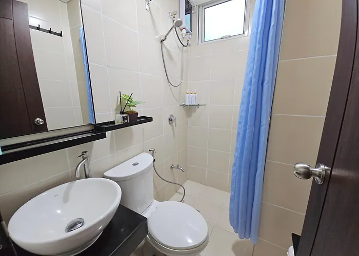公寓 Cozy 2br 2bath San Lorenzo Place Netflix 4km Naia 马尼拉